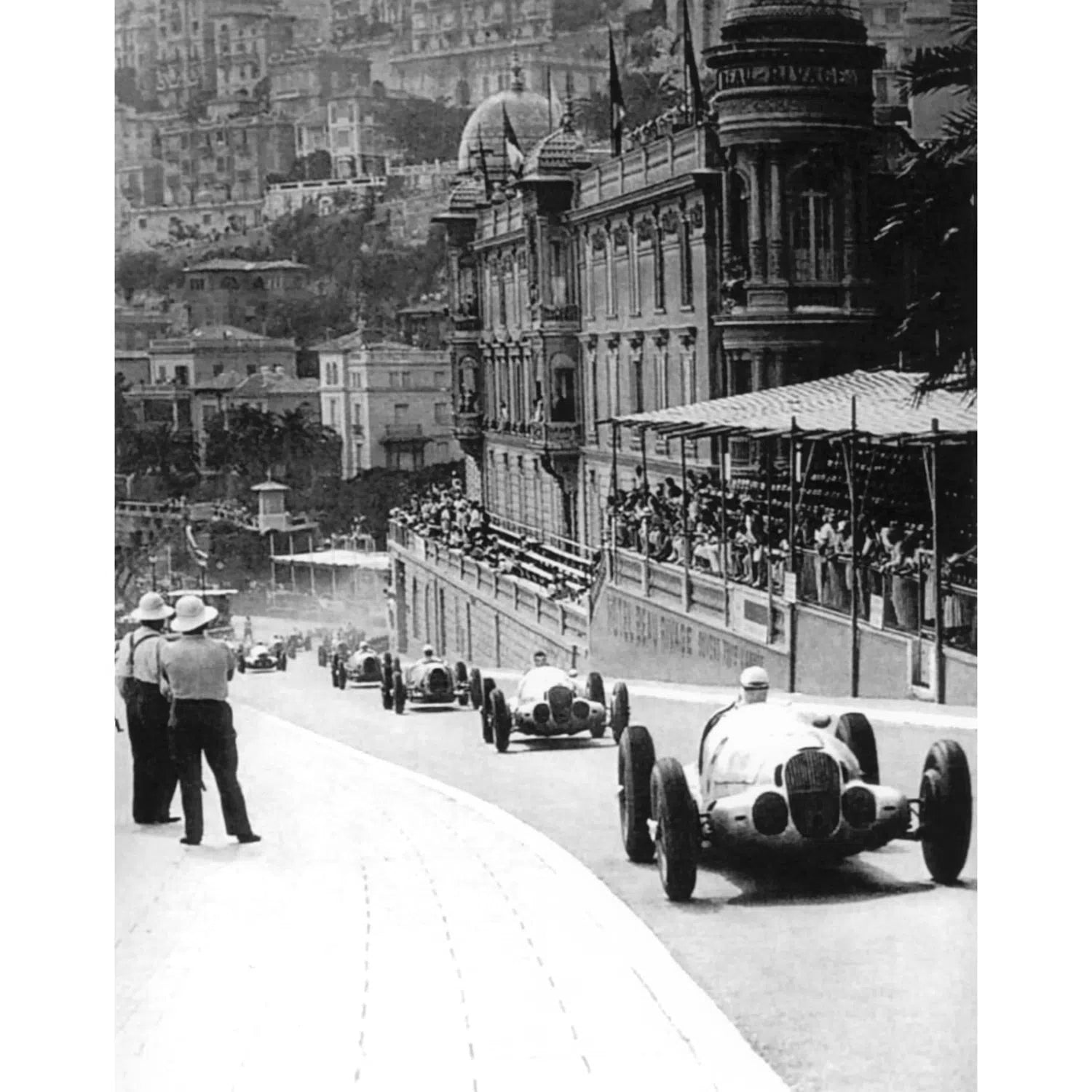 Course automobile à Monaco-Imagesdartistes