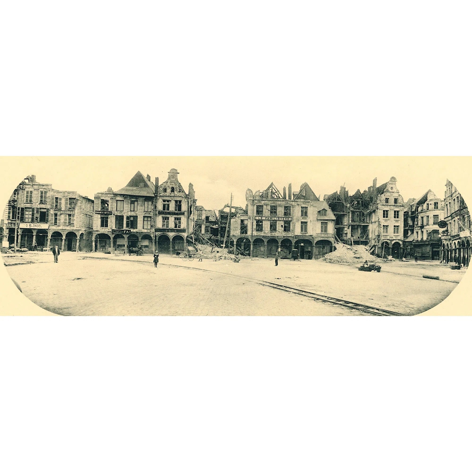 Arras, la Petite Place côté Nord après 1918-Imagesdartistes