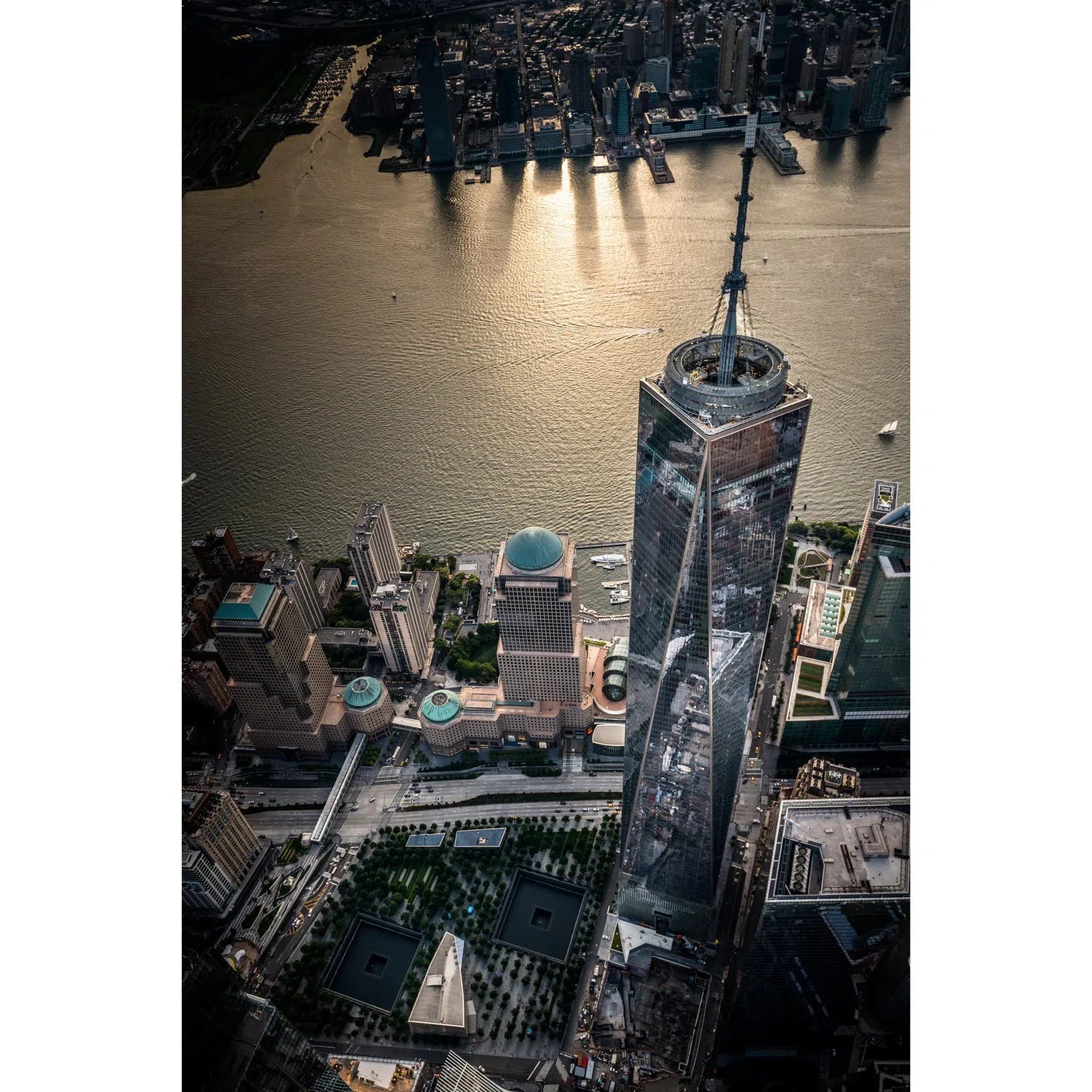 One World Trade Center, from the top.-Imagesdartistes